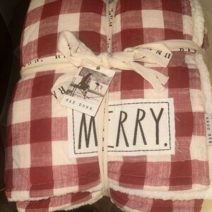 Rae Dunn Queen Blanket 90x90